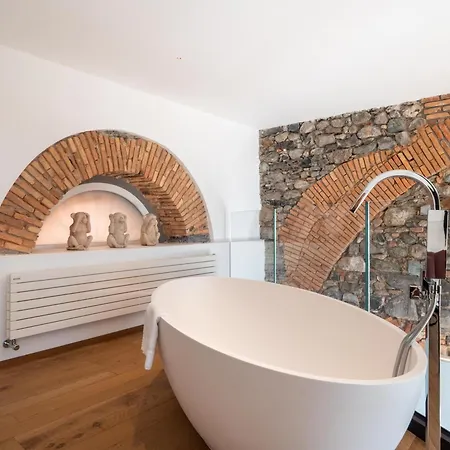 公寓 Casa Giorgio Luxury With Stunning View 梅纳焦