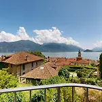 Casa Giorgio Luxury With Stunning View Apartament *